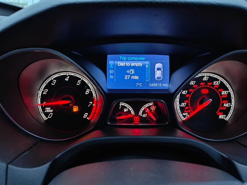 FORD FOCUS