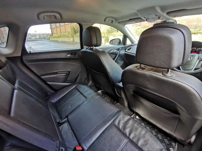 VAUXHALL ASTRA