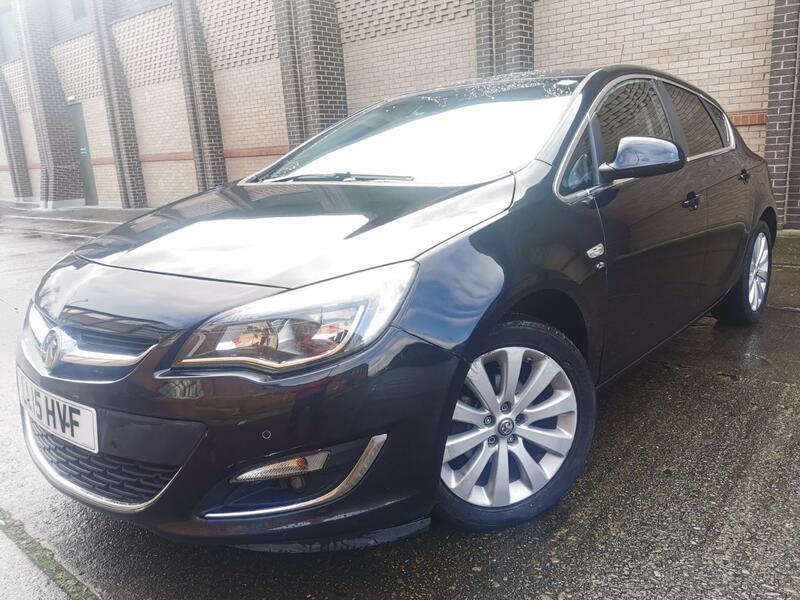 VAUXHALL ASTRA
