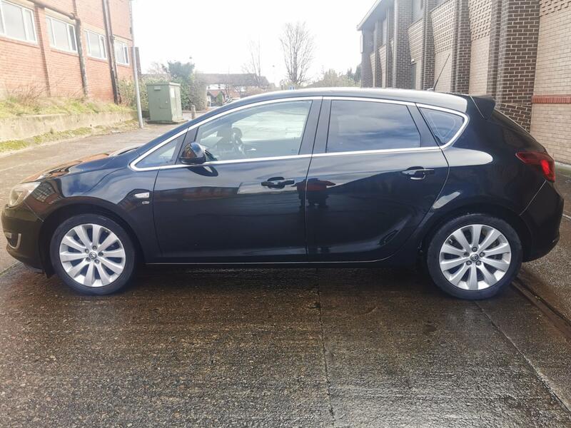 VAUXHALL ASTRA