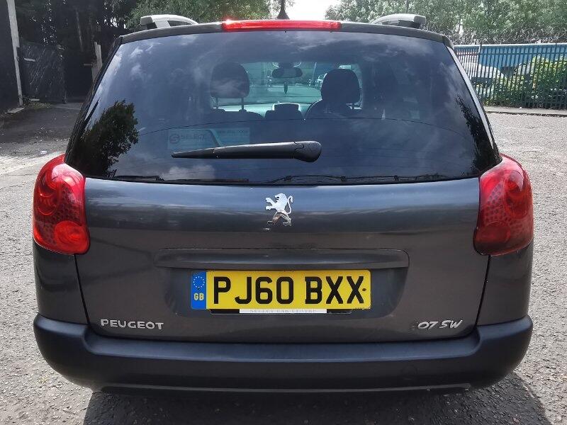 PEUGEOT 207